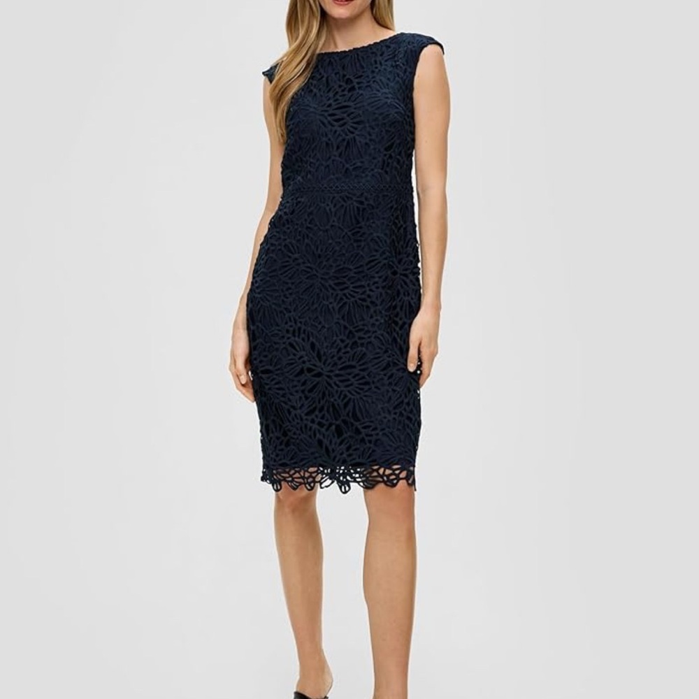 Ralph Lauren Elegant Navy Lace Dress - Picture 2 of 5